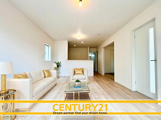 ※家具・CG加工はイメージです。販売価格等には含まれません。
■■憩いのリビング■■
リビングとダイニングの空間機能を活かし、巧みに使い分ける発想が、ライフスタイルに新しいゆとりをも
