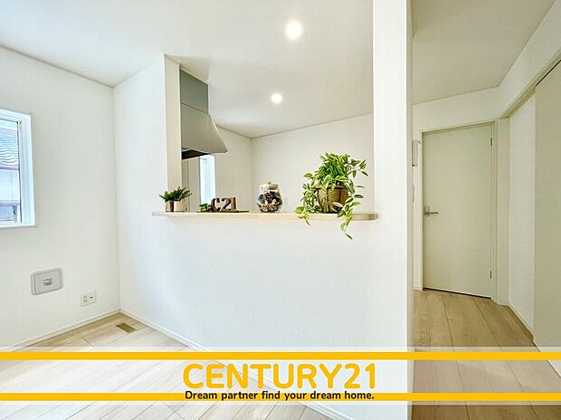 同一建築会社の他現場写真 ～現地＆完成物件もご案内可能です～
