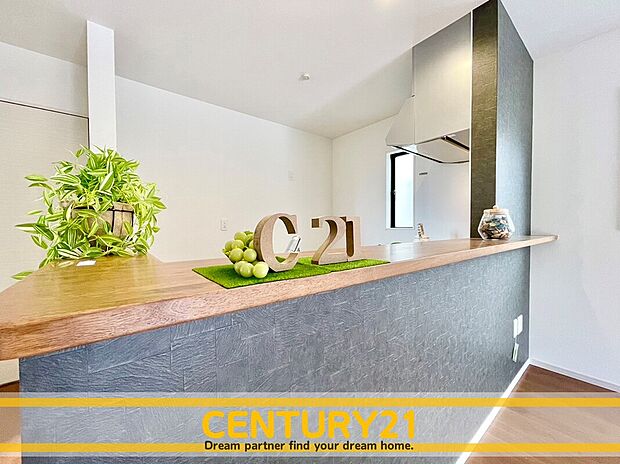 ◆同一建築会社の他現場写真◆
現地＆同一施工会社の完成物件もご案内可能です。