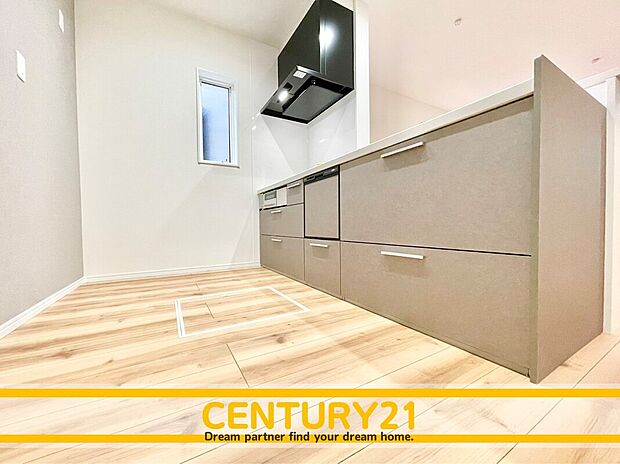 同一建築会社の他現場写真 ～現地＆完成物件もご案内可能です～
