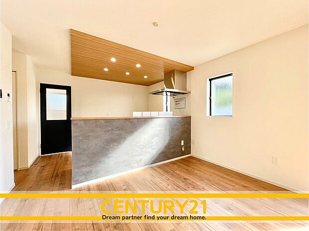 ◆現地写真◆
~他も気になる物件があれば合わせてご案内させていただきます~