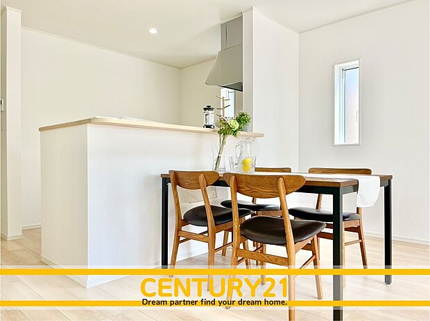 ◆同一建築会社の他現場写真◆
現地＆同一施工会社の完成物件もご案内可能です。