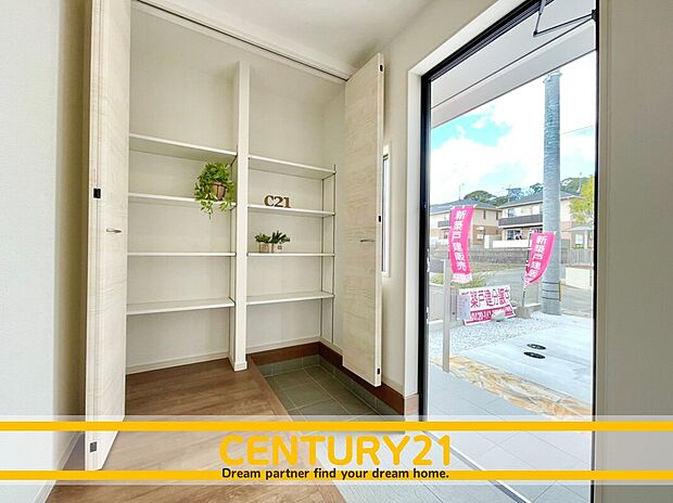 ◆同一建築会社の他現場写真◆
現地＆同一施工会社の完成物件もご案内可能です。