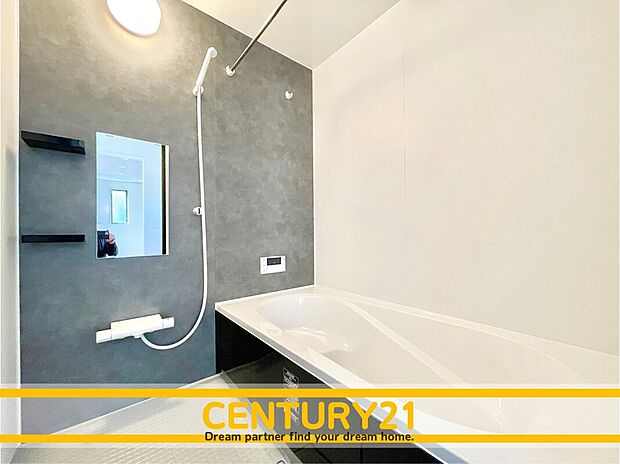 ◆同一建築会社の他現場写真◆
現地&同一施工会社の完成物件もご案内可能です。