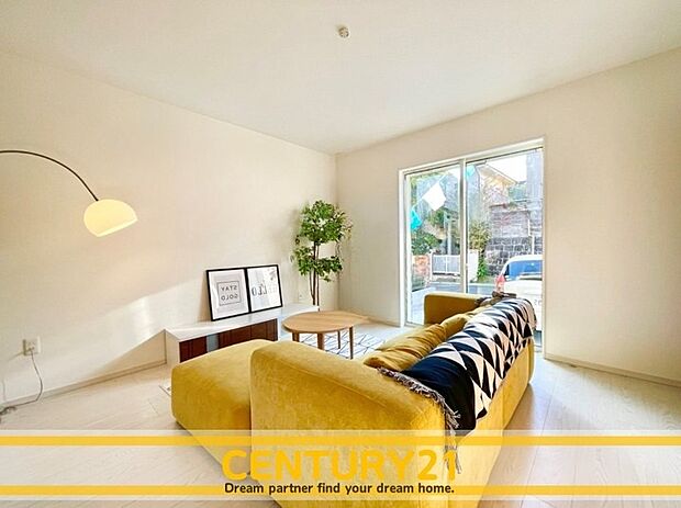 ◆同一建築会社の他現場写真◆
現地&同一施工会社の完成物件もご案内可能です。