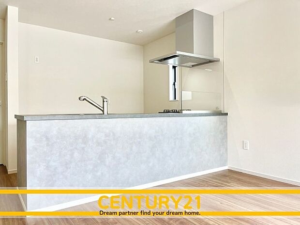 ◆同一建築会社の他現場写真◆
~現地&同一施工会社の完成物件もご案内可能です~