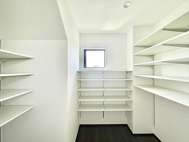 【～「これから見れますか」とお気軽にお問合せ下さい～】■パントリー■