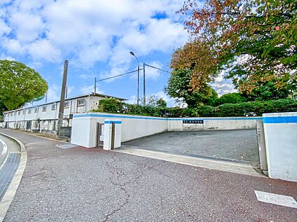 須恵町立須恵中学校 1000m