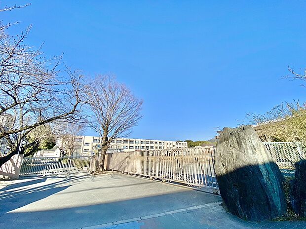 久留米市立東国分小学校 （約1,182m）