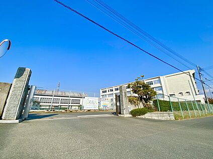 新宮町立新宮中学校 1700m