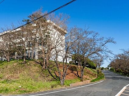 遠賀町立遠賀中学校 1400m