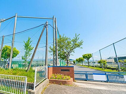 佐賀市立開成小学校 980m