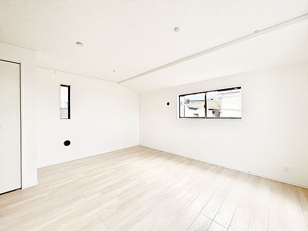 家族の笑顔が自然と生まれてくる、そんな雰囲気のダイニングに仕上がっています 