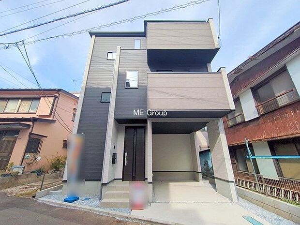 上質感あふれる外観デザイン。魅力の住まいを実現。 