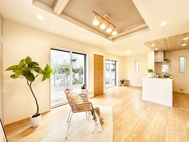 住む方の個性が引き出される、インテリアを考えるのが楽しみなリビングです！ 