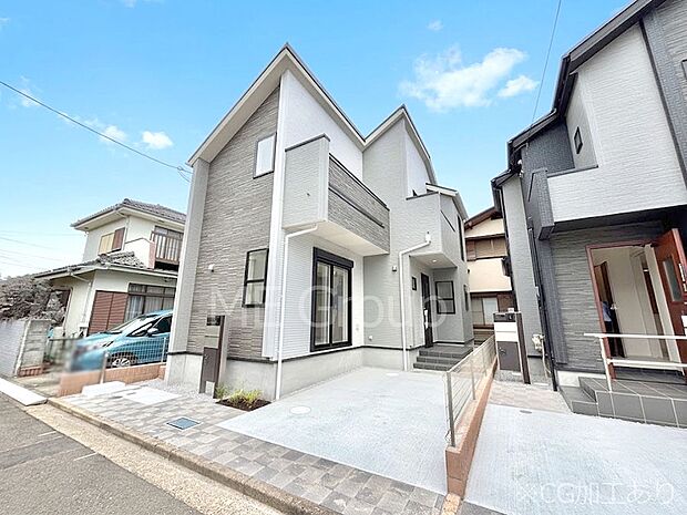暮らしやすさと居心地の良さにこだわったシンプルで飽きのこないデザイン !