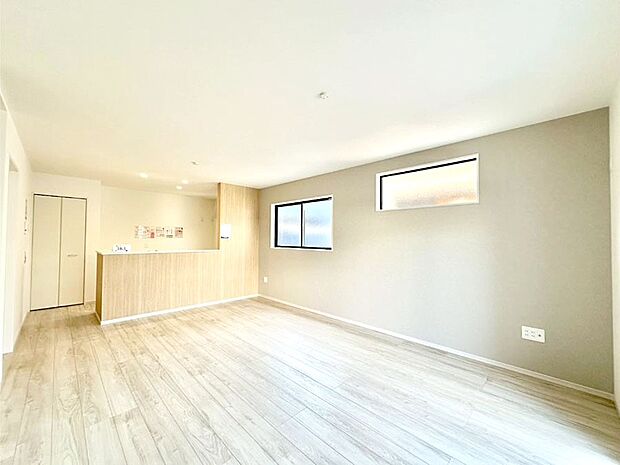 【リビング】住む方の個性が引き出される、インテリアを考えるのが楽しみなリビングです！ 