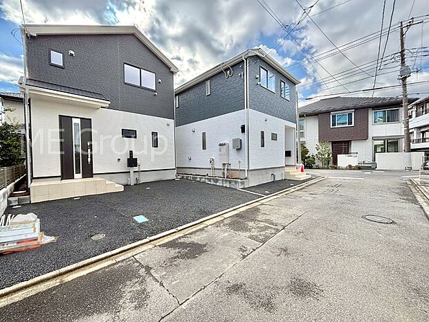 【前面道路含む現地写真】前面道路はきちんと整備されています  