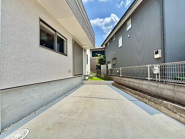 【駐車場】生活に欠かせない駐車スペース。