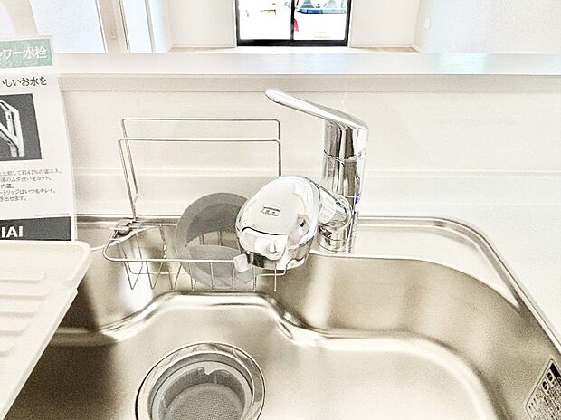 【蛇口一体型浄水器】いつでも清潔なおいしいお水を。一つの水栓で水道水と浄水を使い分け。