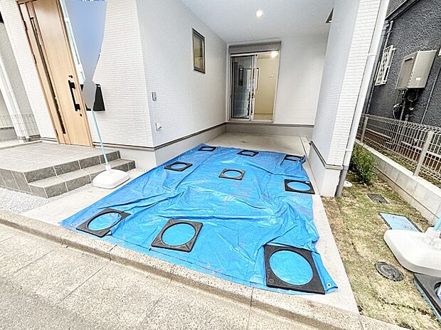 【駐車場】ビルトインタイプは大切なお車を傷や汚れから守ることができます。  