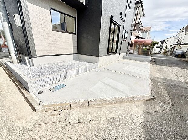 【駐車場】生活に欠かせない駐車スペース。