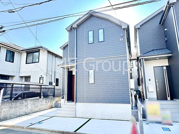 【現地外観写真】たっぷりの陽光と心地よい風が舞い込む住まい