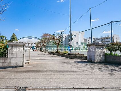 所沢市立狭山ヶ丘中学校 2290m(29分)