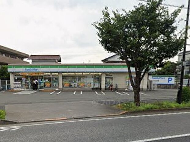 ファミリーマート 小金井貫井南町店（約100m・徒歩2分）