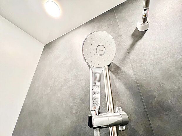 【シャワーヘッド】スタイリッシュなシャワーヘッド