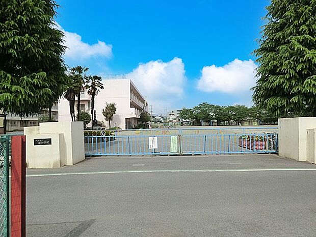 所沢市立南小学校（約604m・徒歩8分）