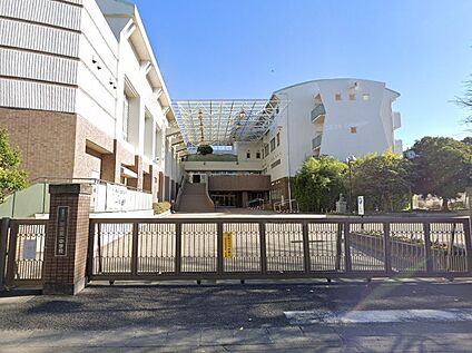朝霞市立朝霞第一中学校 1120m