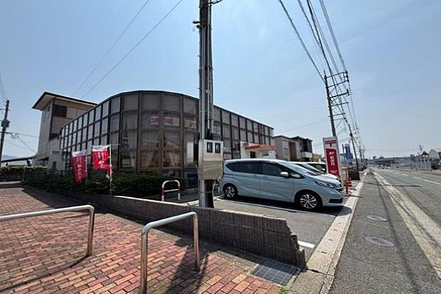 古賀舞の里郵便局(約286m)