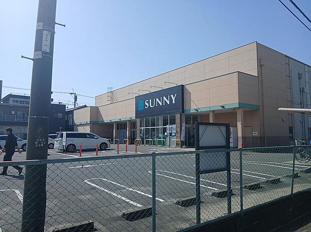 サニー日の出町店