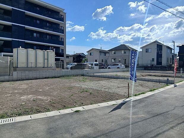【３号地】土地価格： 1840万円　土地面積： 166.33m2　　参考プラン建物価格： 1958万円　プラン間取り： 3LDK　プラン建物面積： 81.98m2