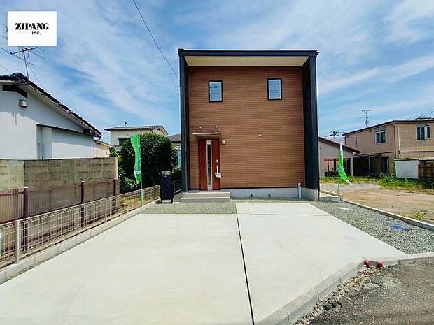 【現地外観写真】現地完成済みですので即日見学可能です♪周辺物件とともにご紹介させていただきますのでお気軽にお問い合わせください!