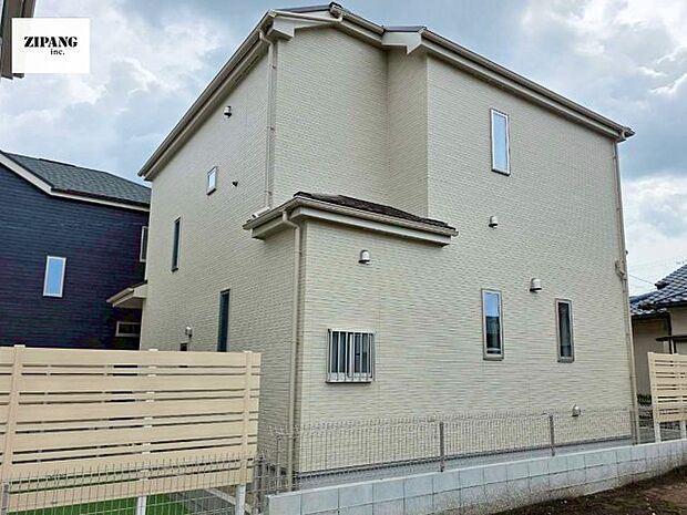 【現地外観写真】現地完成済みですので即日見学可能です♪周辺物件とともにご紹介させていただきますのでお気軽にお問い合わせください!