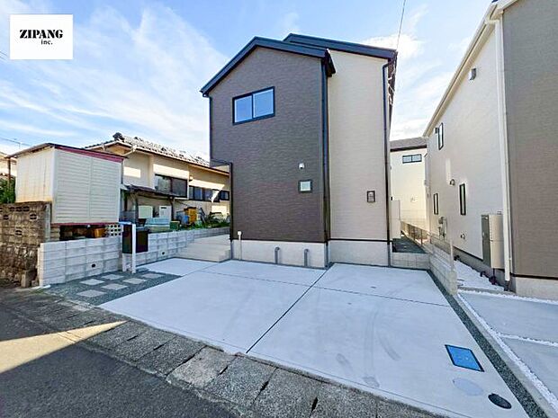 【現地外観写真】現地完成済みですので即日見学可能です♪周辺物件とともにご紹介させていただきますのでお気軽にお問い合わせください!