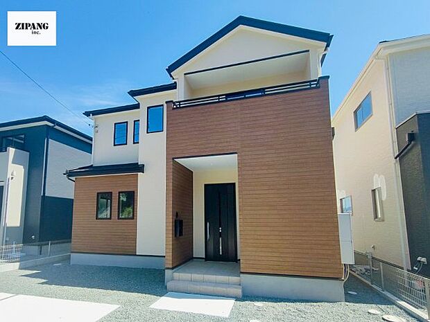 【現地外観写真】現地完成済みですので即日見学可能です♪周辺物件とともにご紹介させていただきますのでお気軽にお問い合わせください！ 