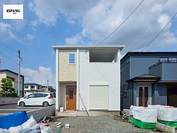 【現地外観写真】現地完成済みですので即日見学可能です♪周辺物件とともにご紹介させていただきますのでお気軽にお問い合わせください！ 