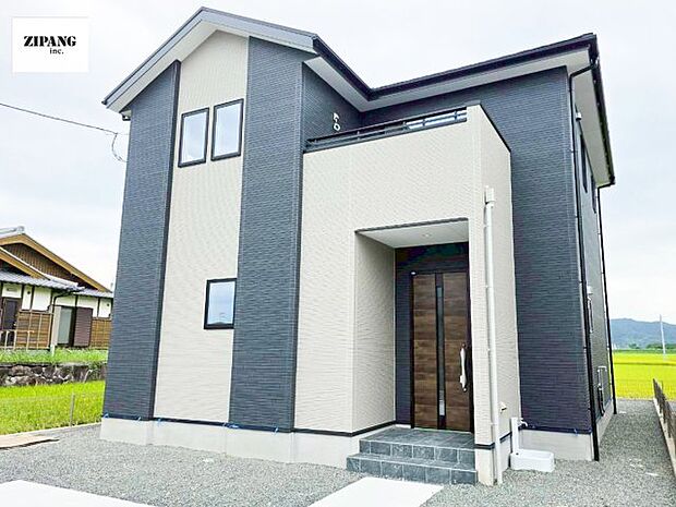 【即日見学可能】現地完成済みですので即日見学可能です♪周辺物件とともにご紹介させていただきますのでお気軽にお問い合わせください♪（2025年7月撮影） 