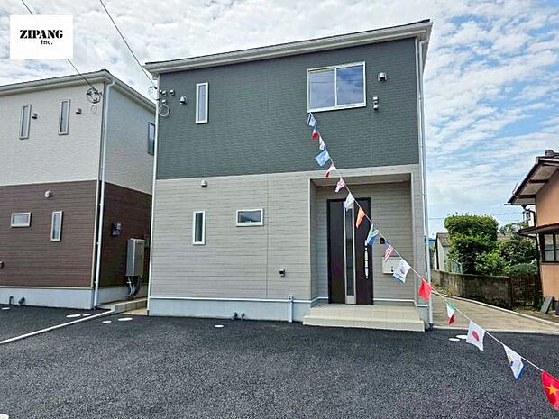 【現地外観写真】現地完成済みですので即日見学可能です♪周辺物件とともにご紹介させていただきますのでお気軽にお問い合わせください！ 