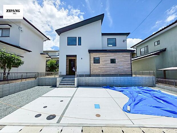 【現地外観写真】現地完成済みですので即日見学可能です♪周辺物件とともにご紹介させていただきますのでお気軽にお問い合わせください!