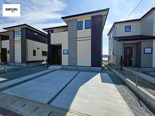 【現地外観写真】現地完成済みですので即日見学可能です♪周辺物件とともにご紹介させていただきますのでお気軽にお問い合わせください!