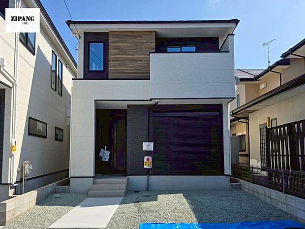 【即日見学可能】現地完成済みですので即日見学可能です♪周辺物件とともにご紹介させていただきますのでお気軽にお問い合わせください♪（2025年10月撮影） 