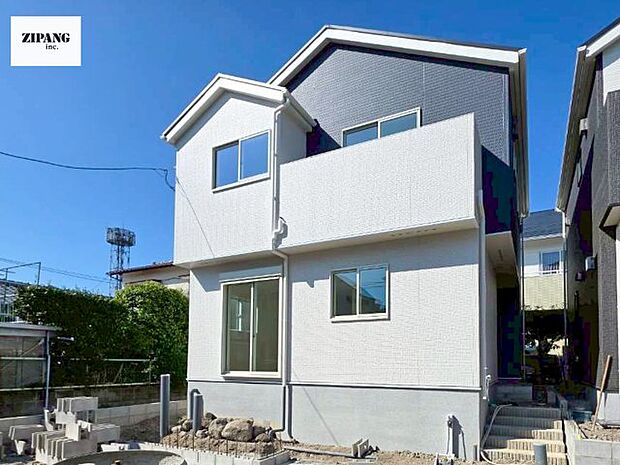 【現地外観写真】現地完成済みですので即日見学可能です♪周辺物件とともにご紹介させていただきますのでお気軽にお問い合わせください！ 