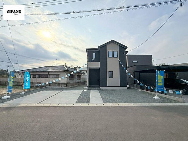 【現地外観写真】現地完成済みですので即日見学可能です♪周辺物件とともにご紹介させていただきますのでお気軽にお問い合わせください！ 