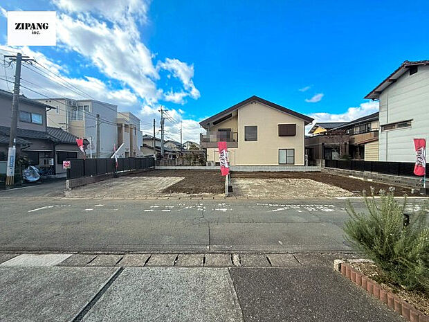 【現地外観写真】ただいま建築中です♪周辺物件とともにご紹介させていただきますのでお気軽にお問い合わせください！（2025年12月撮影）