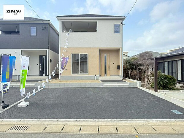 【現地外観写真】現地完成済みですので即日見学可能です♪周辺物件とともにご紹介させていただきますのでお気軽にお問い合わせください！ 