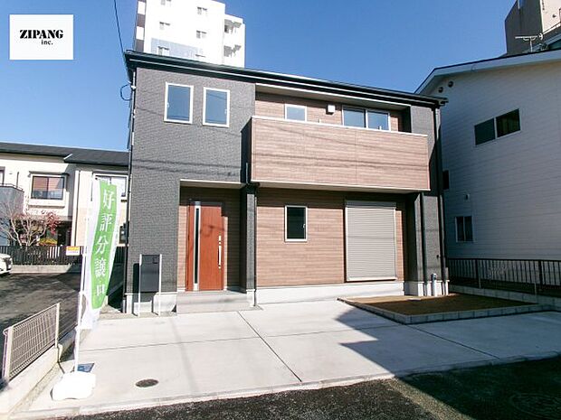 【現地外観写真】現地完成済みですので即日見学可能です♪周辺物件とともにご紹介させていただきますのでお気軽にお問い合わせください！ 